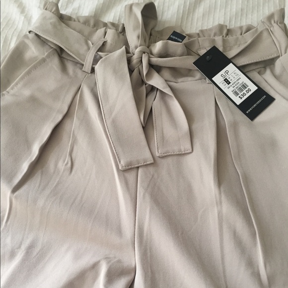 Brand new Forever 21 Trousers (beige) - Picture 2 of 7